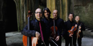 Il 4 luglio il Napoli Teatro Festival fa tappa ad Amalfi con Peppe Servillo