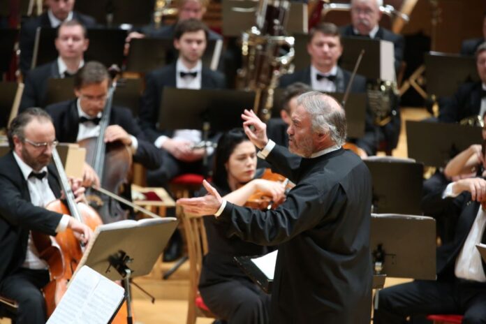 Valery Gergiev by Natasha Raina -® State Academic Mariinsky Theatre