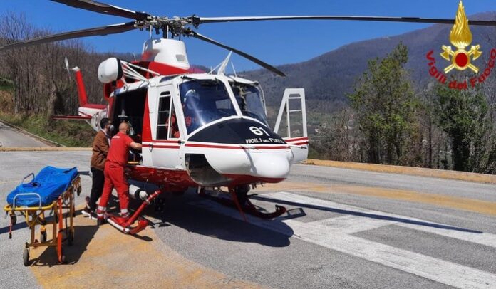 7cd06d2f48df274d6485f60387f6db68