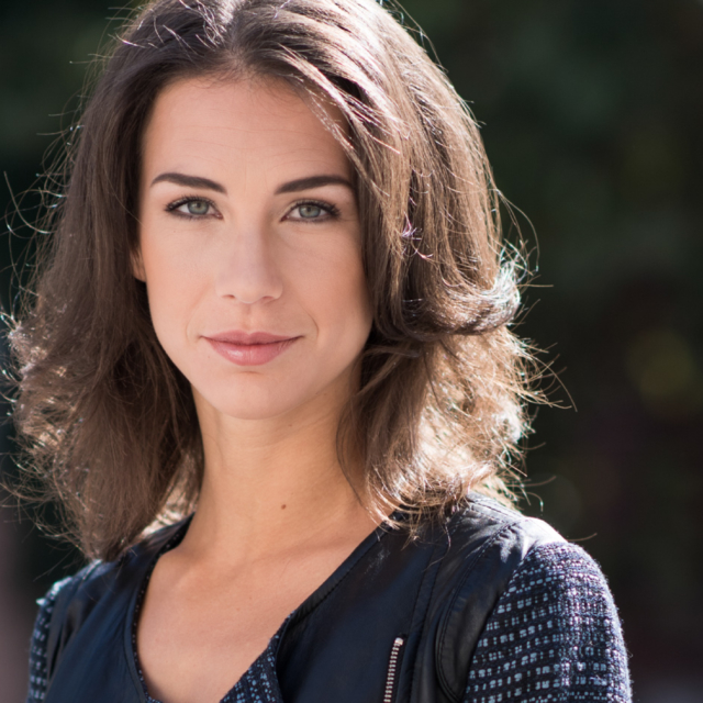 MICHELLE-CARPENTE-6527_640x640_acf_cropped