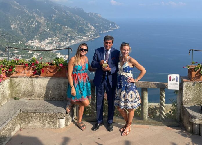 Federica Cesarini e Valentina Rodini con Maurizio Pietrantonio