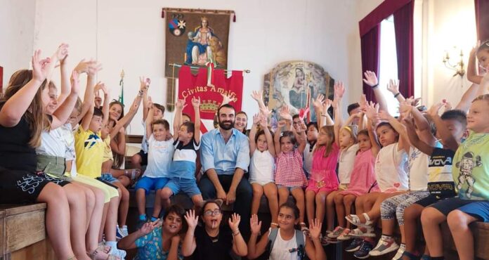 Camp _ Bimbi in visita al Comune