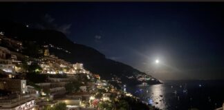 Superluna dello Storione a Positano, le foto