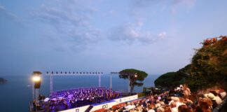 Con il sold out dei Carmina Burana chiude il Ravello Festival 2024